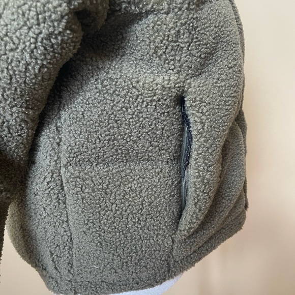 NWT COLUMBIA PUFFECT SHERPA BOMBER JACKET MSRP $190 OLIVE GREEN - Picture 8 of 17